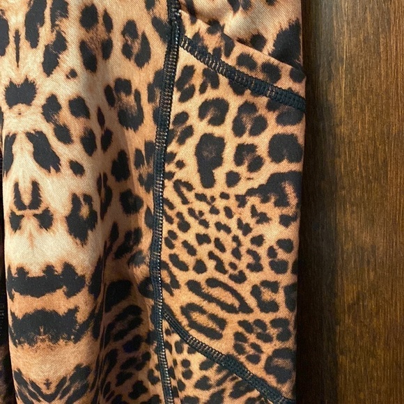 Yogalicious Lux High-Rise Leopard Print Fitted Shorts - Picture 3 of 5